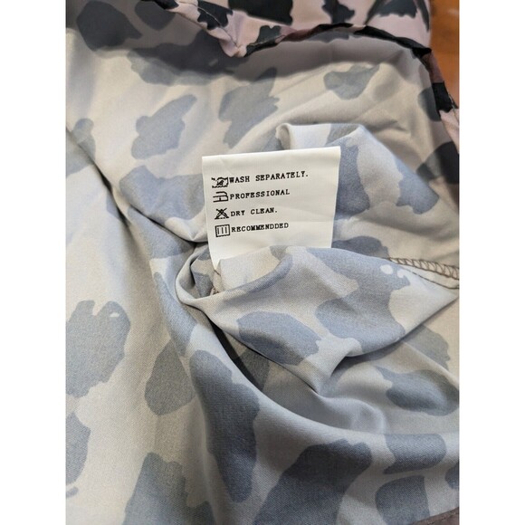 HFQ Collection Blouse Size 2XL Leopard Brown Button Down Long Sleeve NWT - Picture 9 of 9